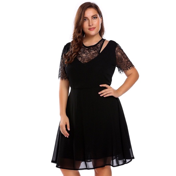 Dresses & Skirts - Sheer Lace Halter Yoke and Sleeves Chiffon Dress